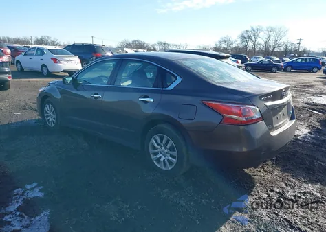 2013 Nissan Altima 2.5 S z USA, uszkodzony, nr VIN 1N4AL3AP6DC293745